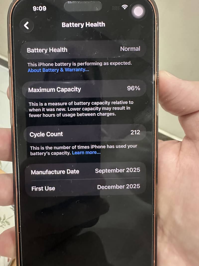 Apple iPhone 17 Pro Max 5