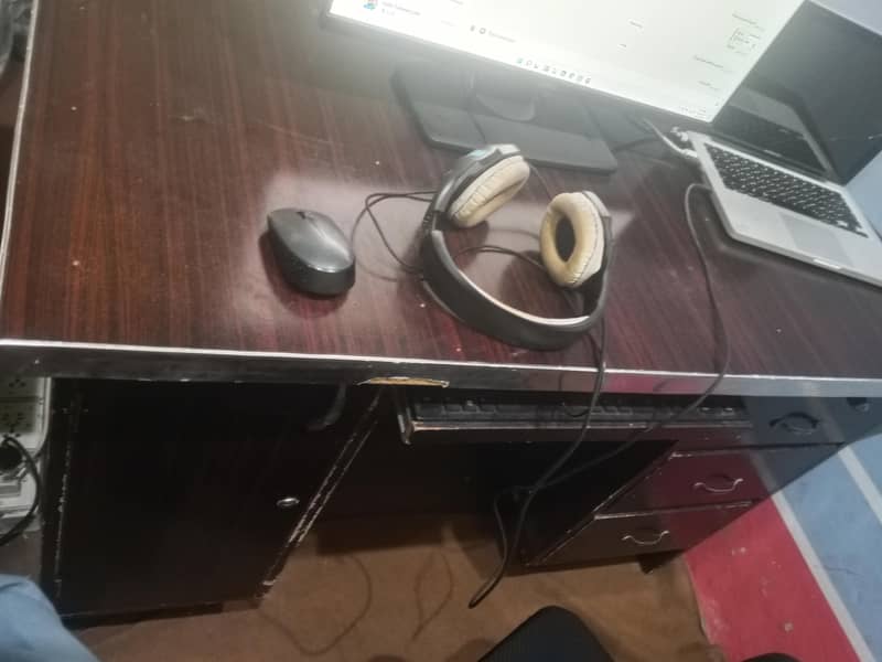 Office table 6
