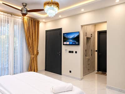 Comfortable & Clean Guest Room in TopCity