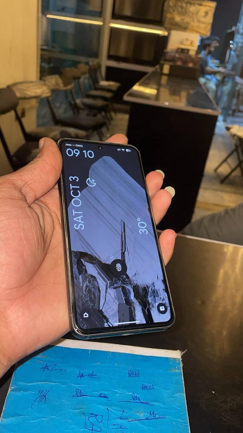 Google Pixel 8 1