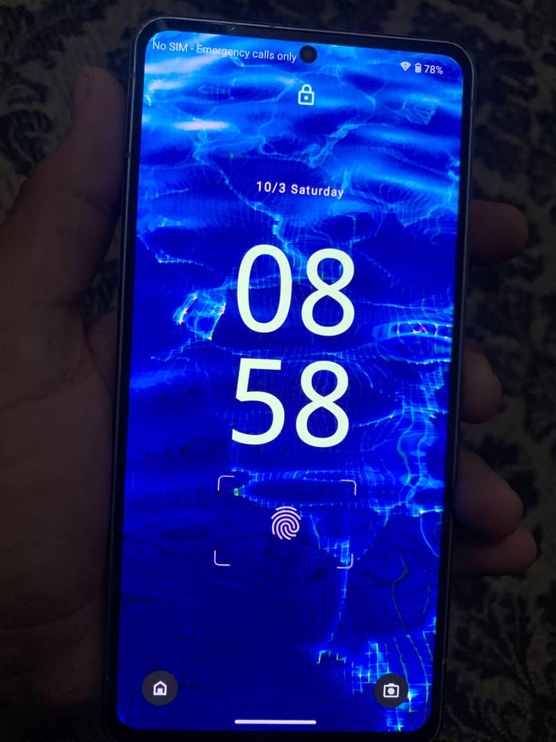 Sharp Aquos R7 (read add) 3
