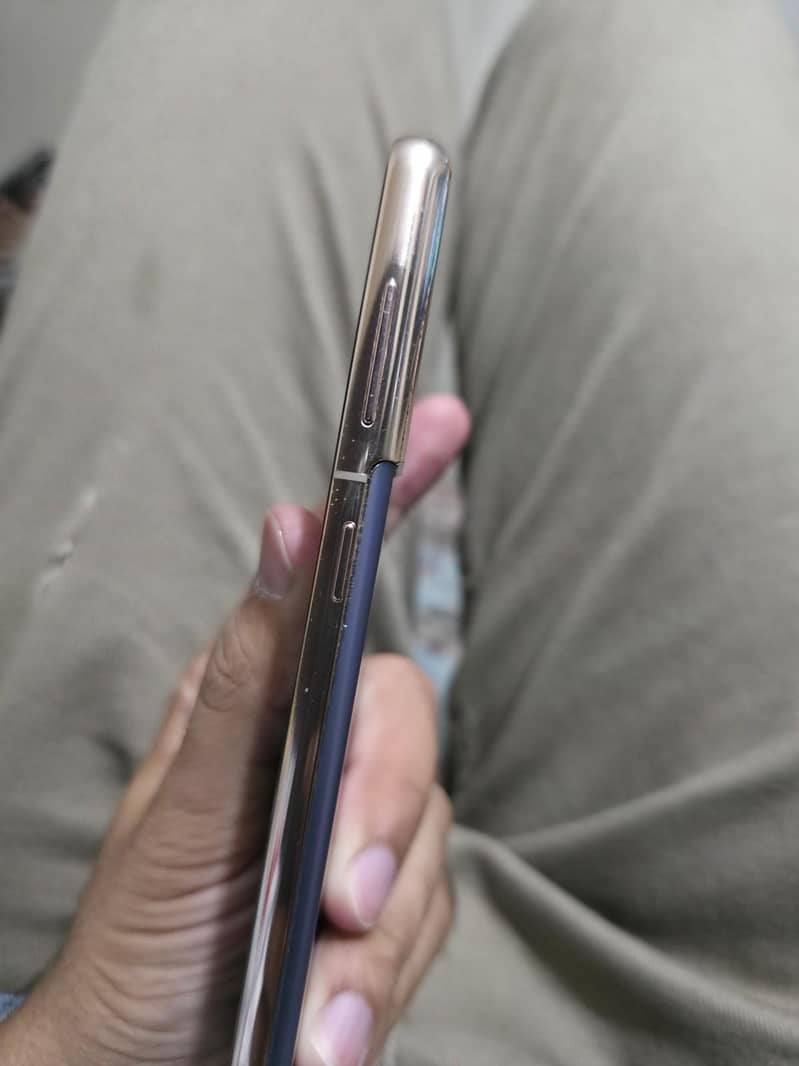 Samsung S21 Plus 4
