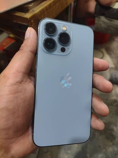 Apple iPhone 13 Pro