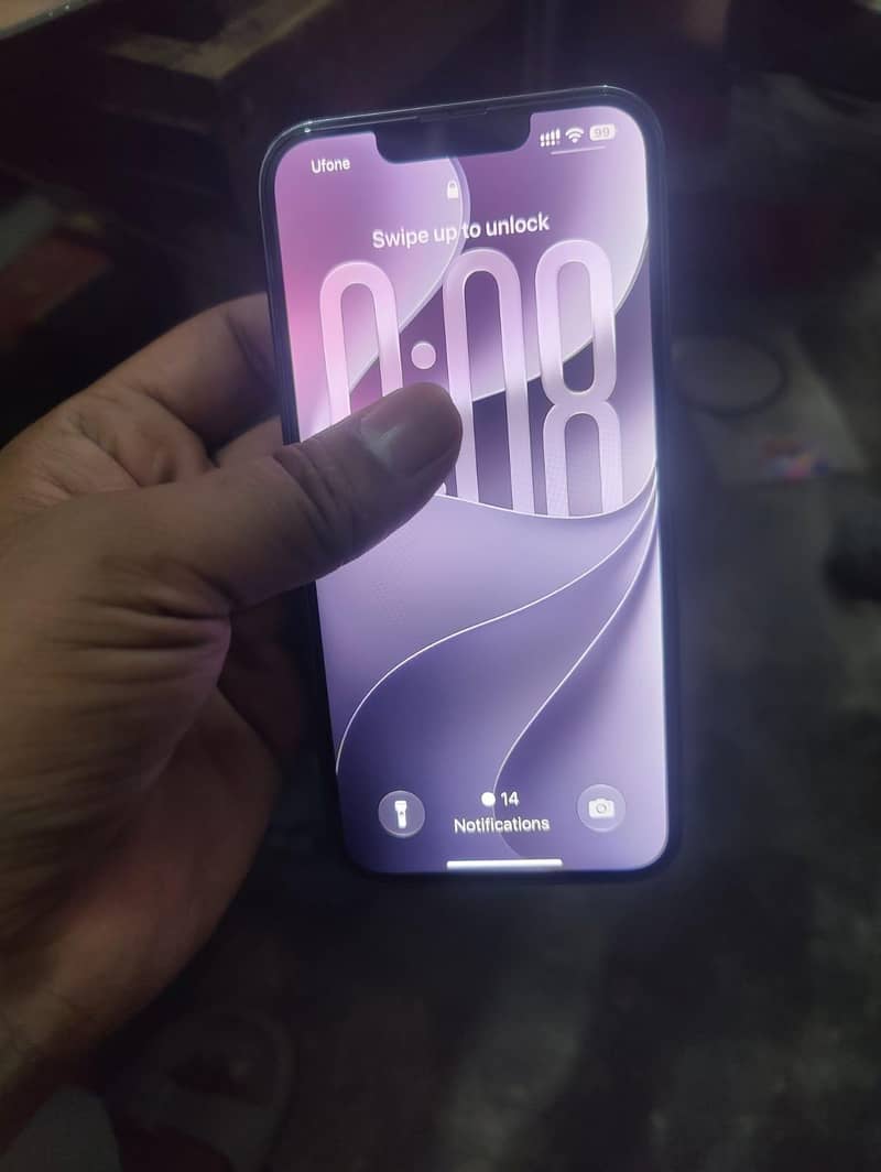 Apple iPhone 13 Pro 2