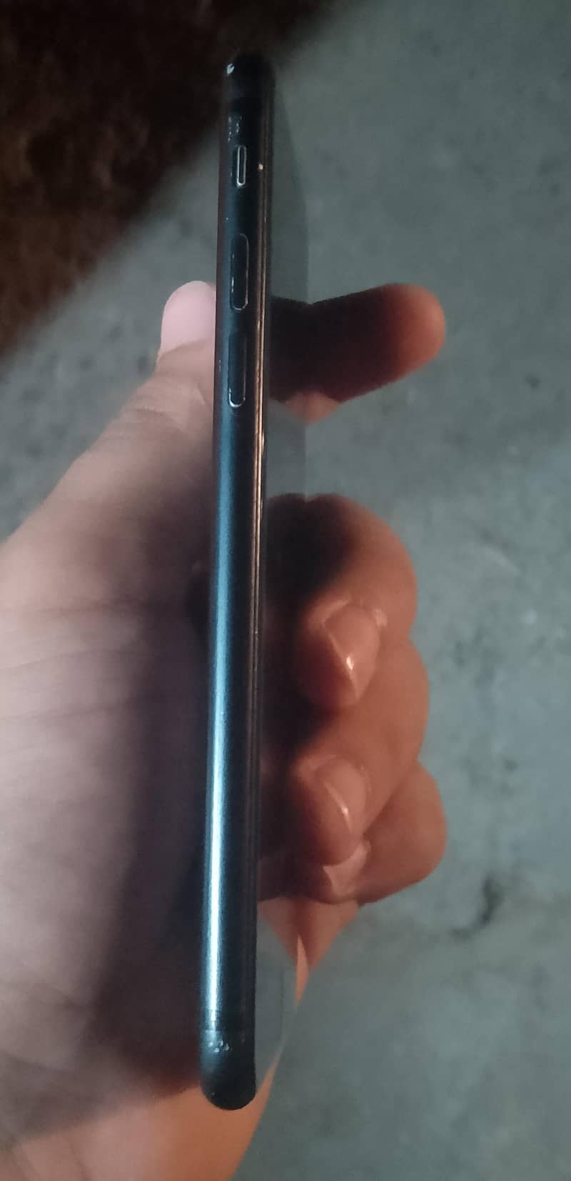 Apple iPhone 7 3