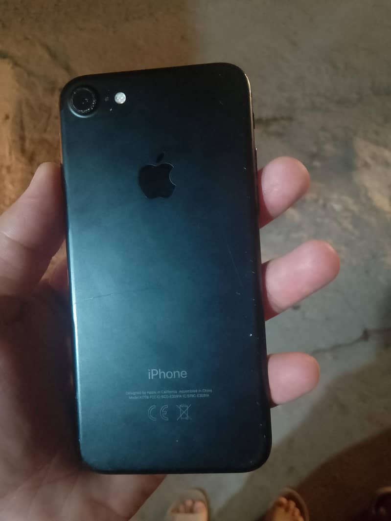 Apple iPhone 7 6