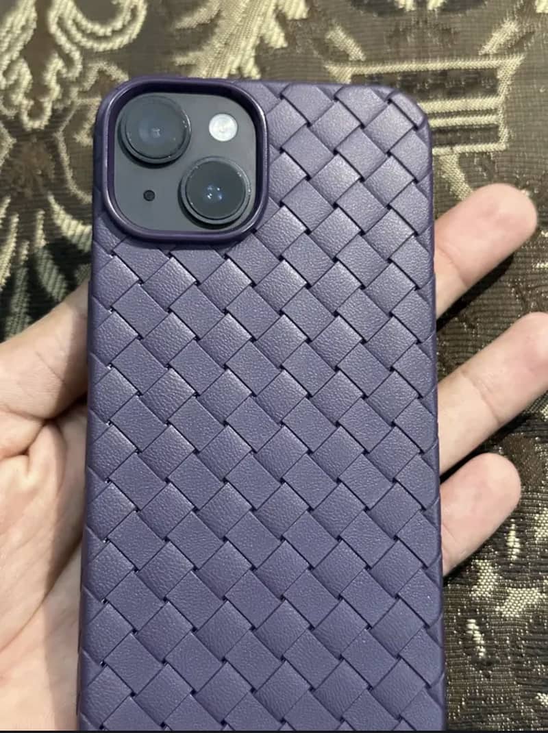 Apple iPhone 14 jv 0