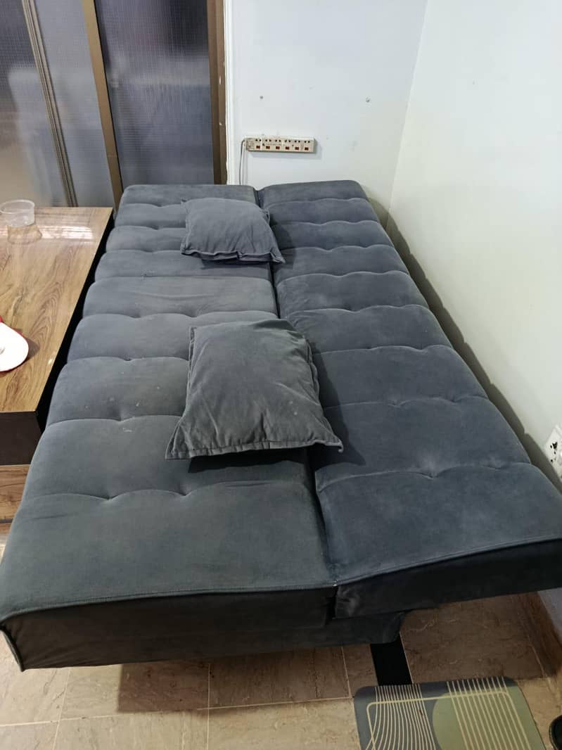 sofa cumbed 0