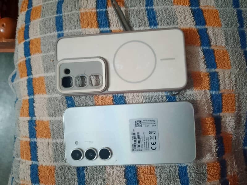 Tecno spark 40 pro 7