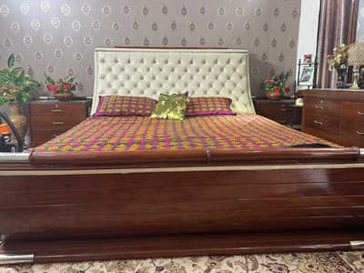 Double Bed 