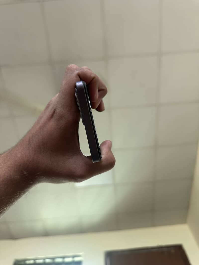 Realme C75 4