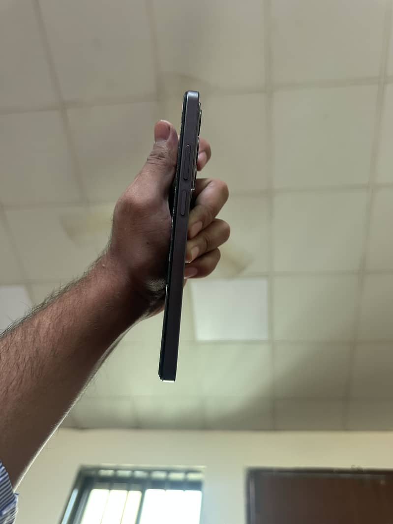 Realme C75 5