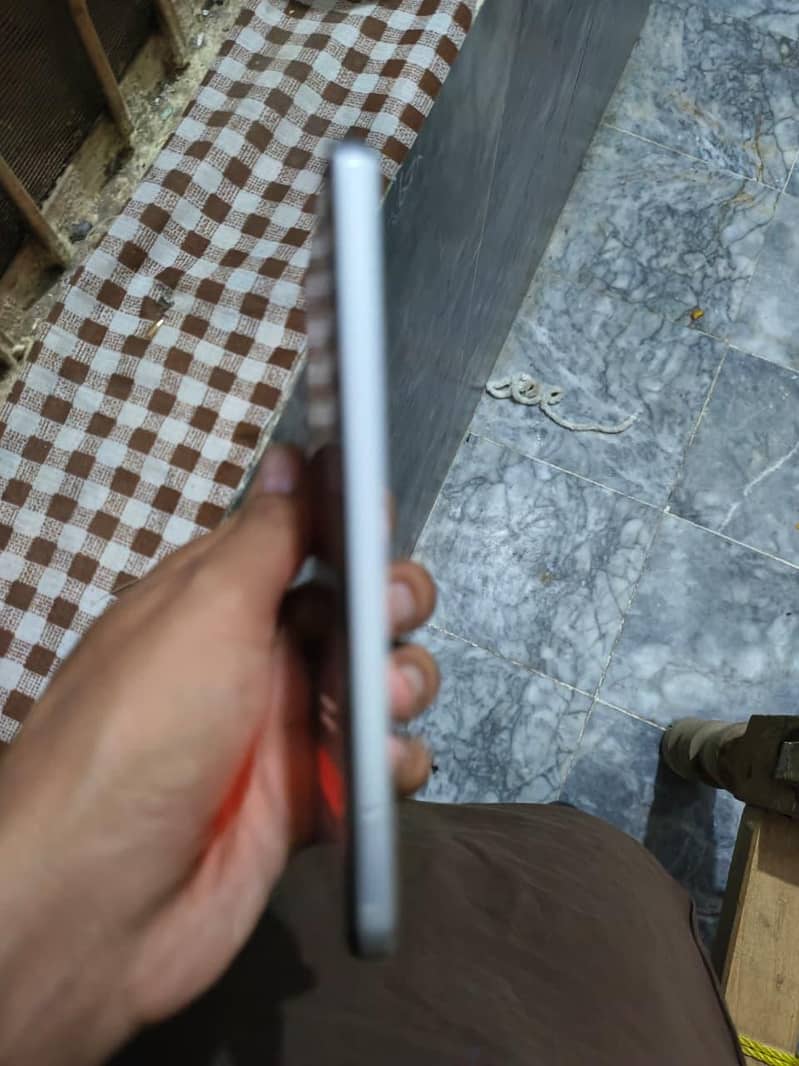 Realme C71 1
