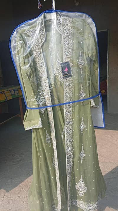 olive green 4piece party wear maxi large newolive