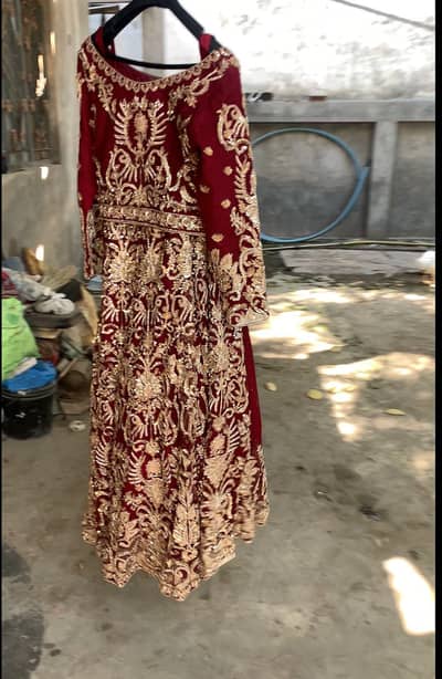 Bridal Lehnga for Sale with Free Bridal Vale