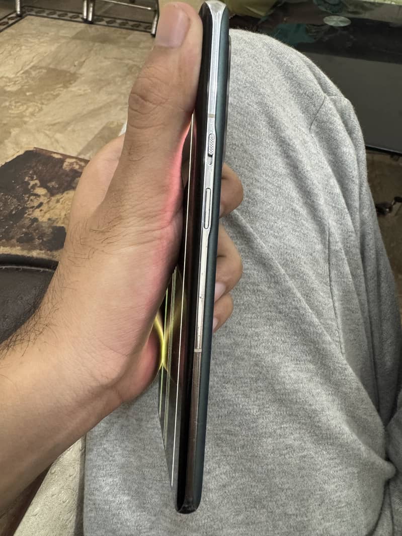 One Plus 9 Pro 3