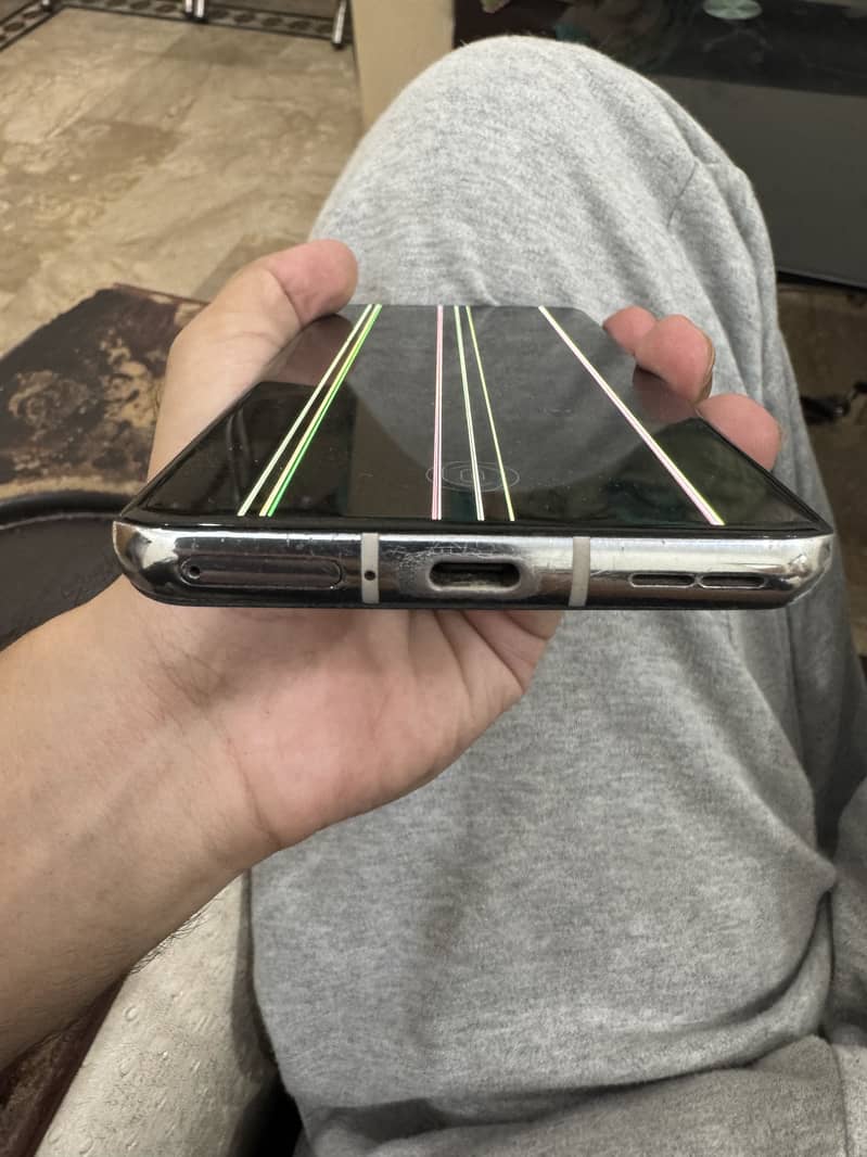One Plus 9 Pro 6