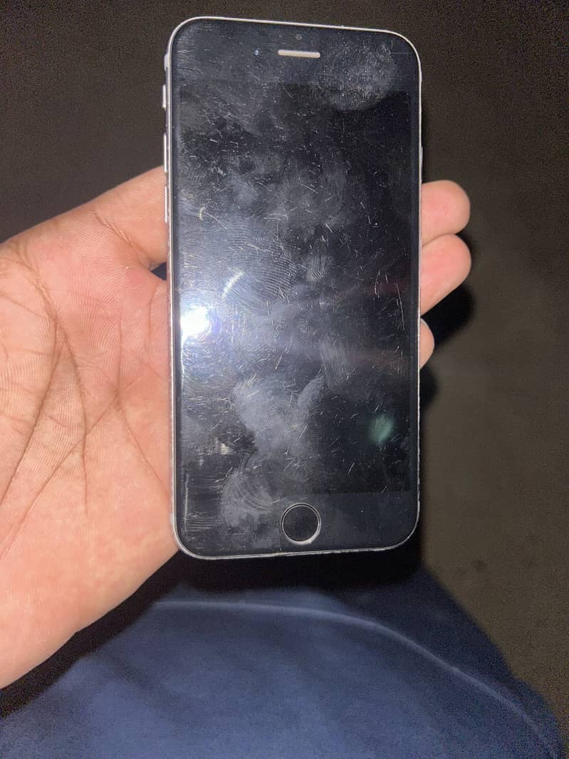 Apple iPhone 6S 3