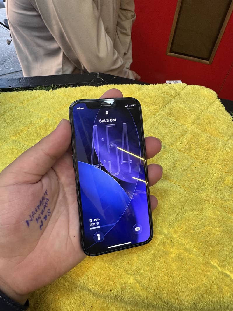 Apple iPhone 12 mini 2