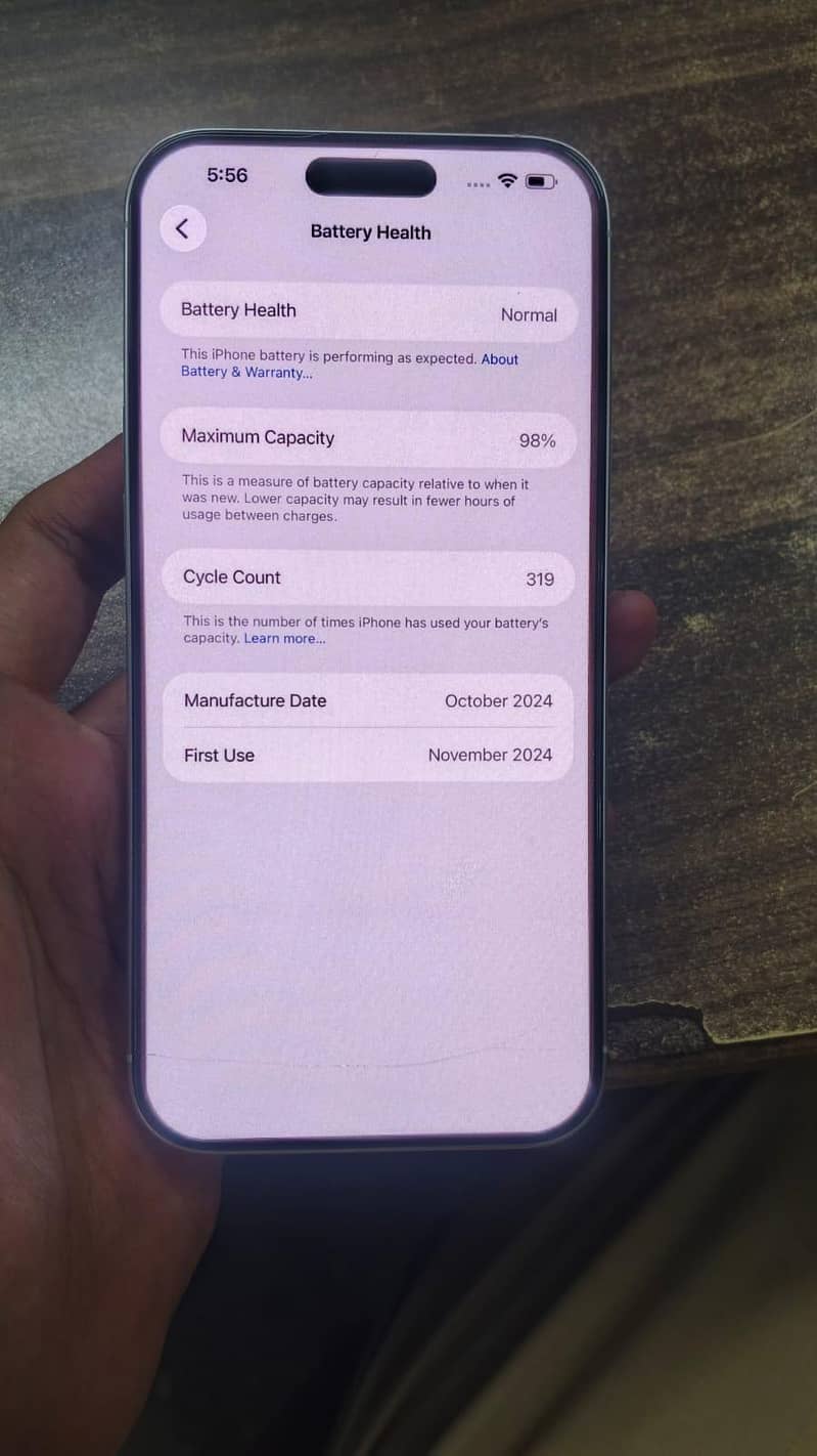 Apple iPhone 16 Pro Max 6