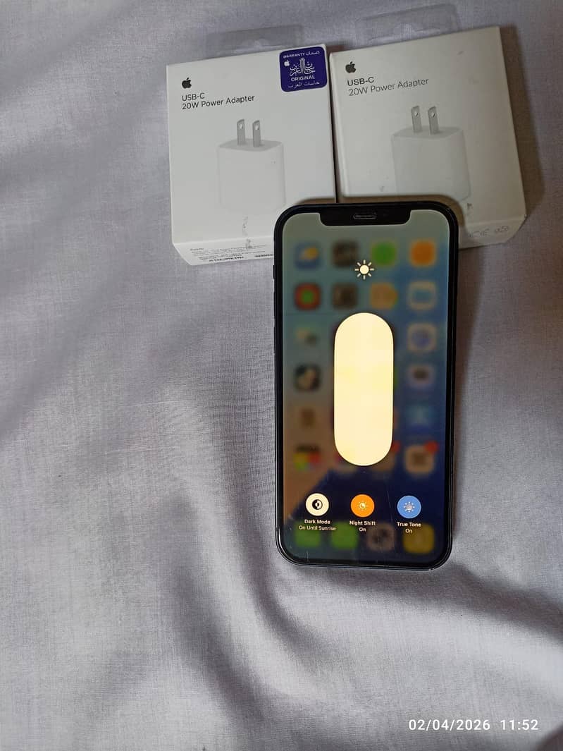 Apple iPhone 12 2