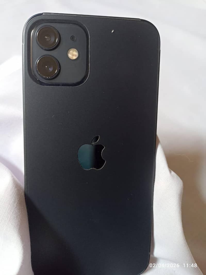Apple iPhone 12 12