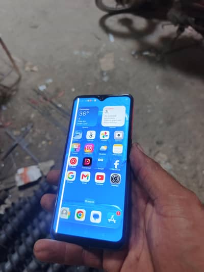 back 10/10 working all okay  8gb 256gb