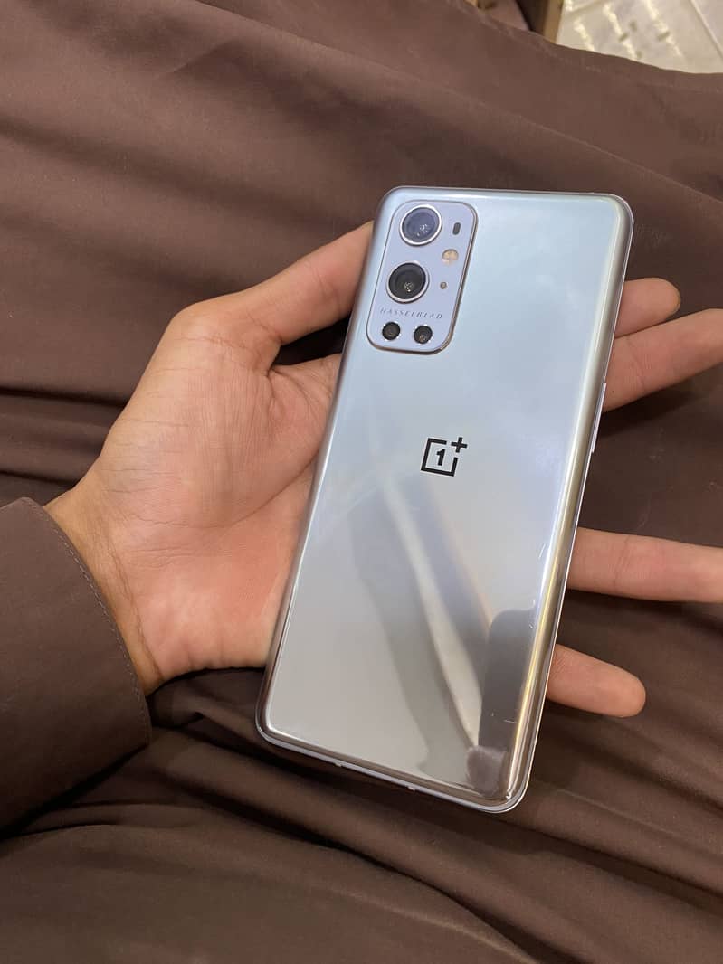 One plus 9 pro 256gb 1