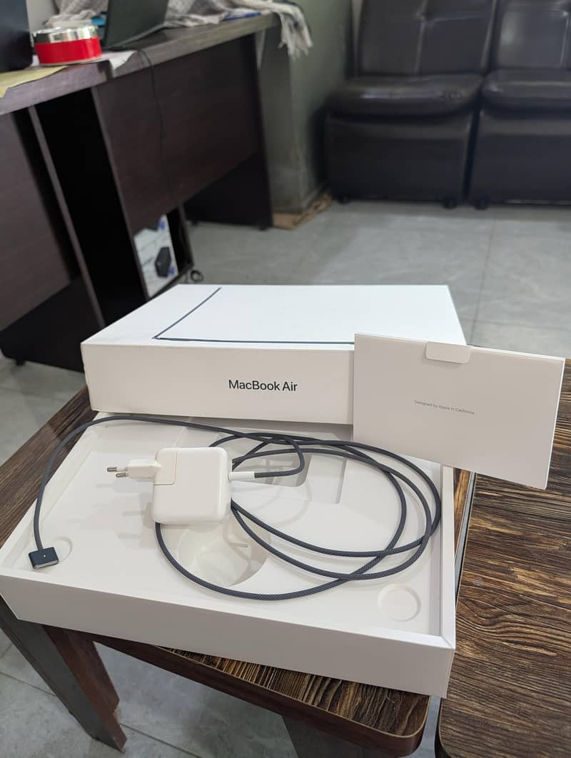 MacBook Air M3 7