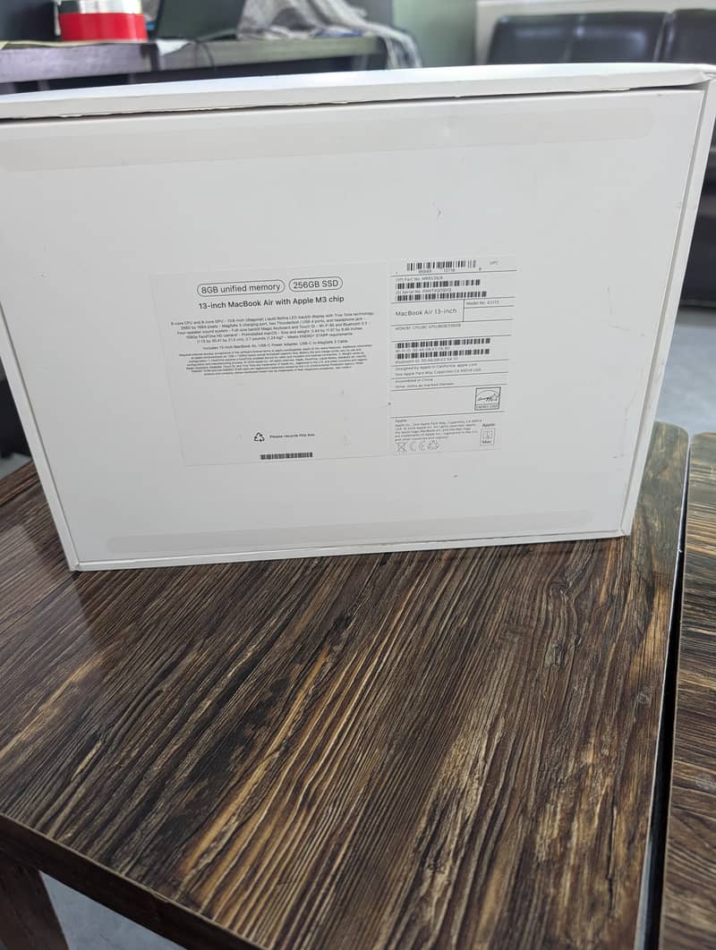 MacBook Air M3 8