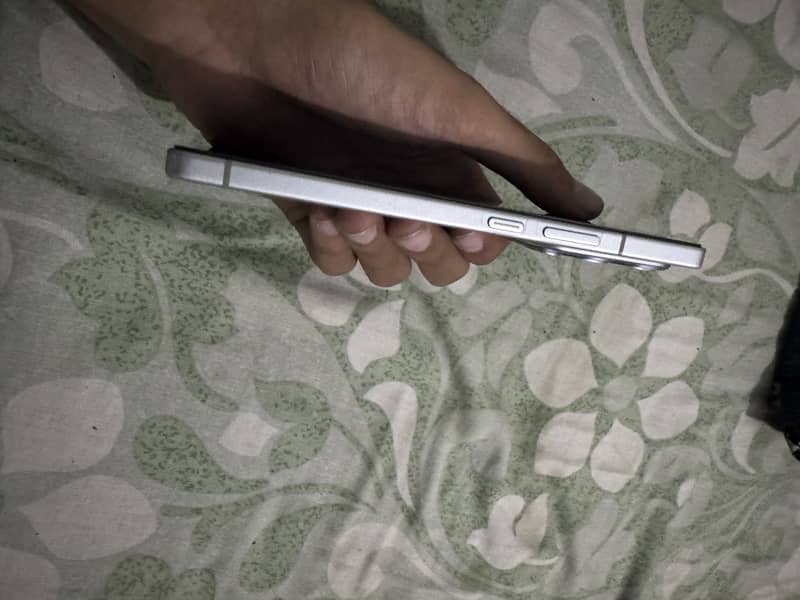 Infinix Note 50 Pro 12/256 4