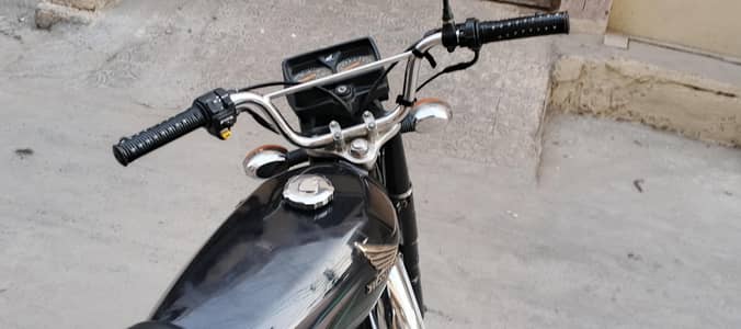 CG 125