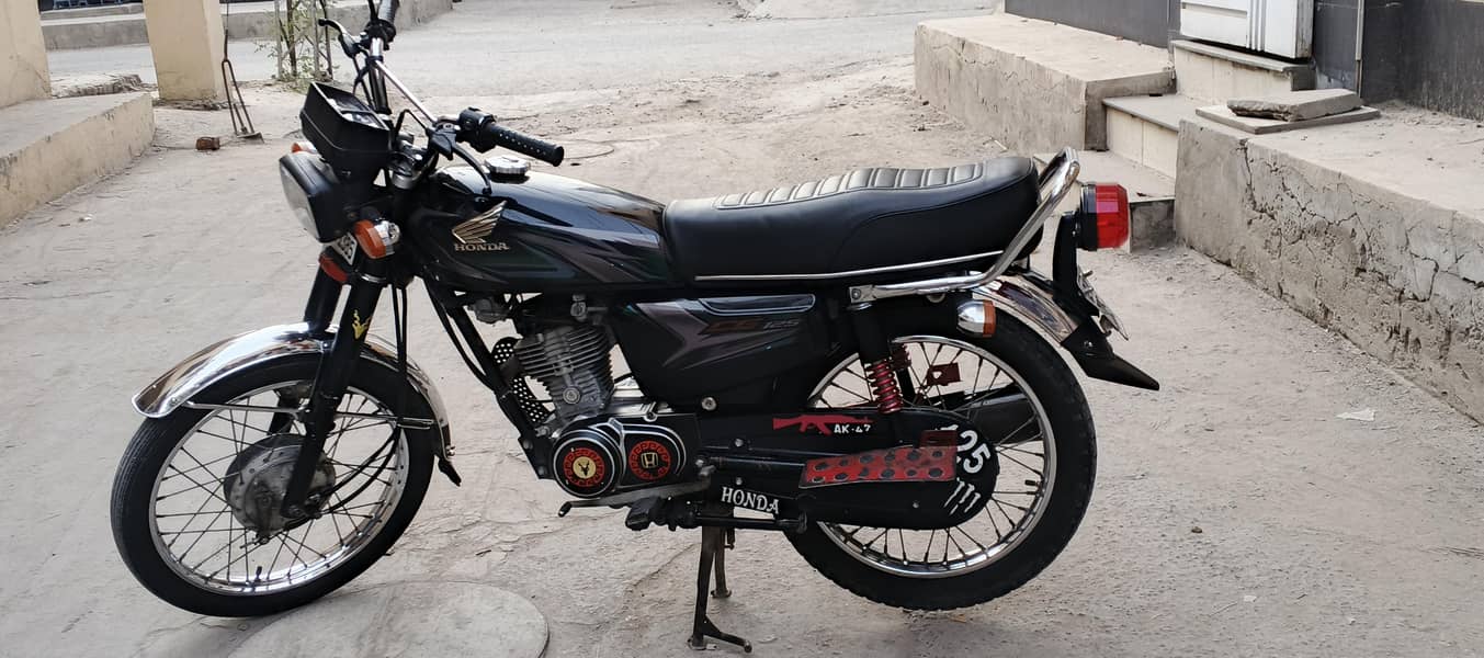 CG 125 2