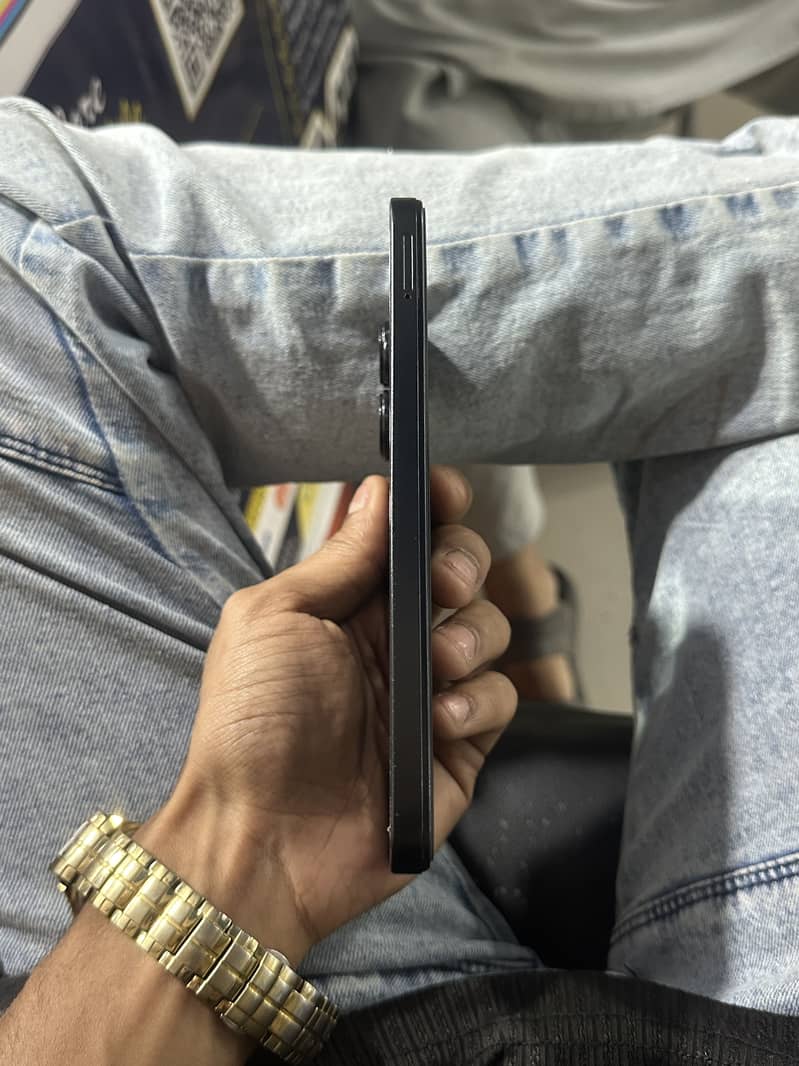 Redmi 13 with box 2