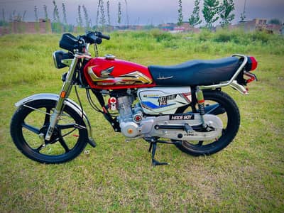 24 Model self start full Lush condition