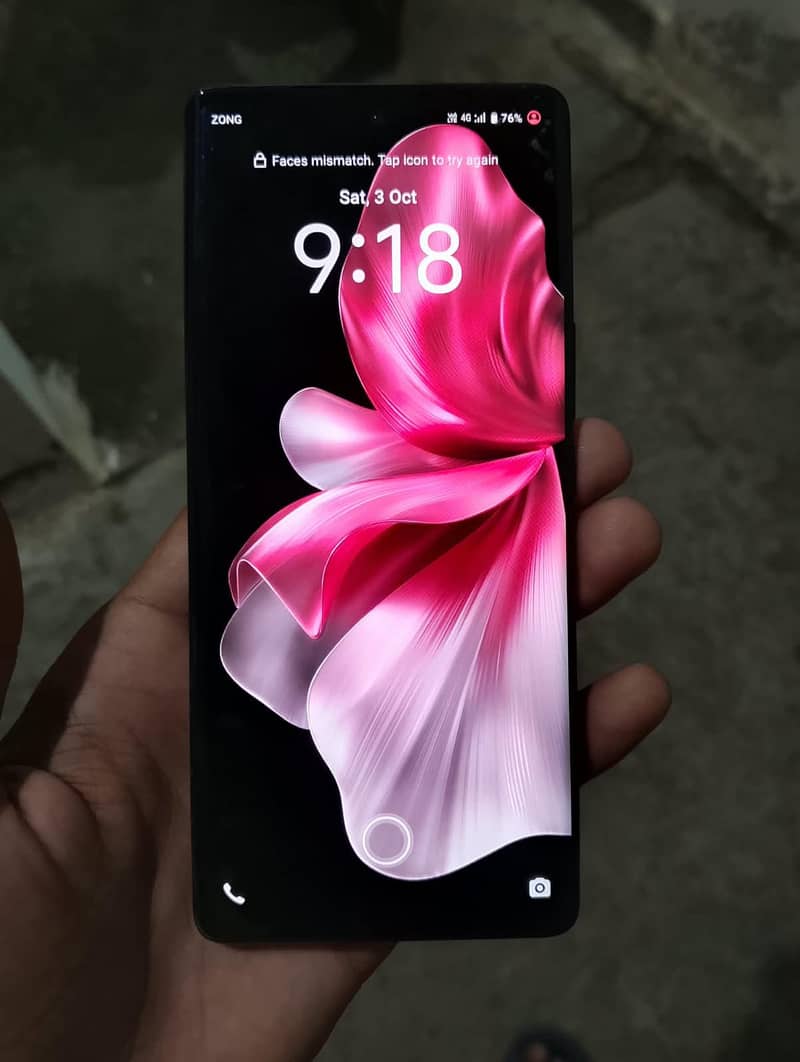 Vivo V30e 0