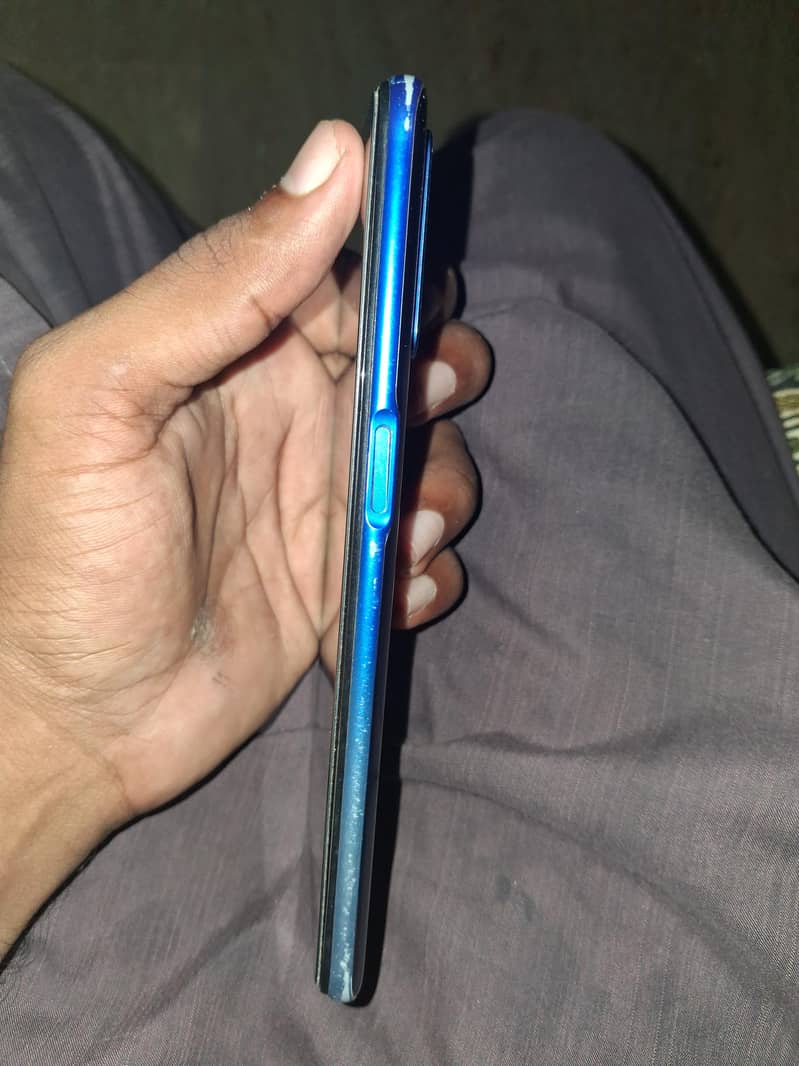 OPPO A54 6