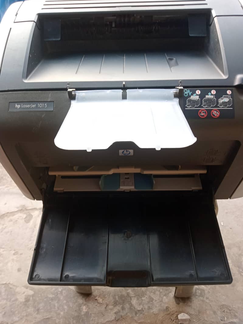 Hp Laserjet printer Model 1015 6