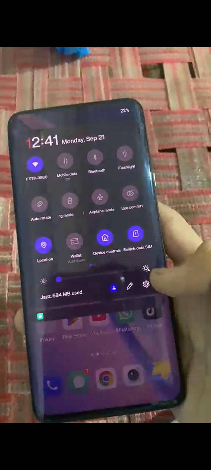 One Plus 7 Pro panel 2