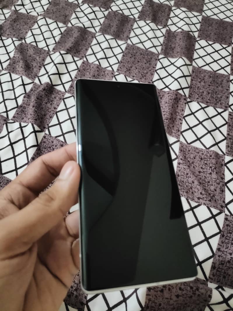 Google Pixel 6 Pro 2