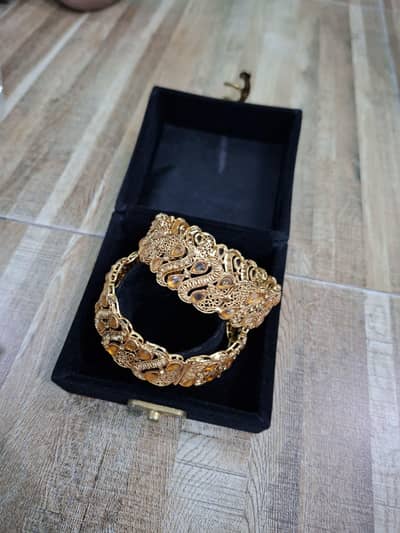 Artificial Jewelry