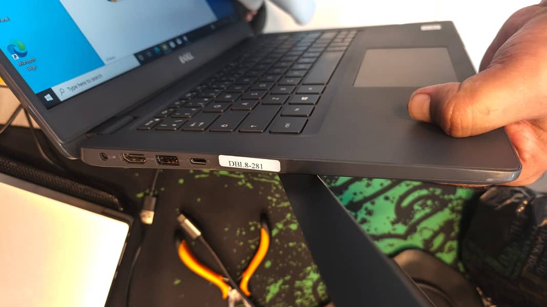 Laptop 4