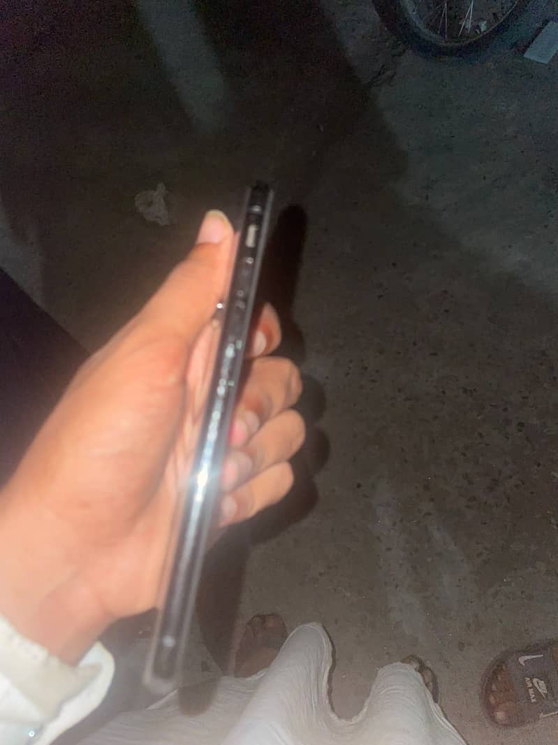 Apple iPhone XS 0