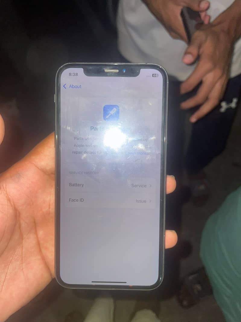 Apple iPhone XS 6
