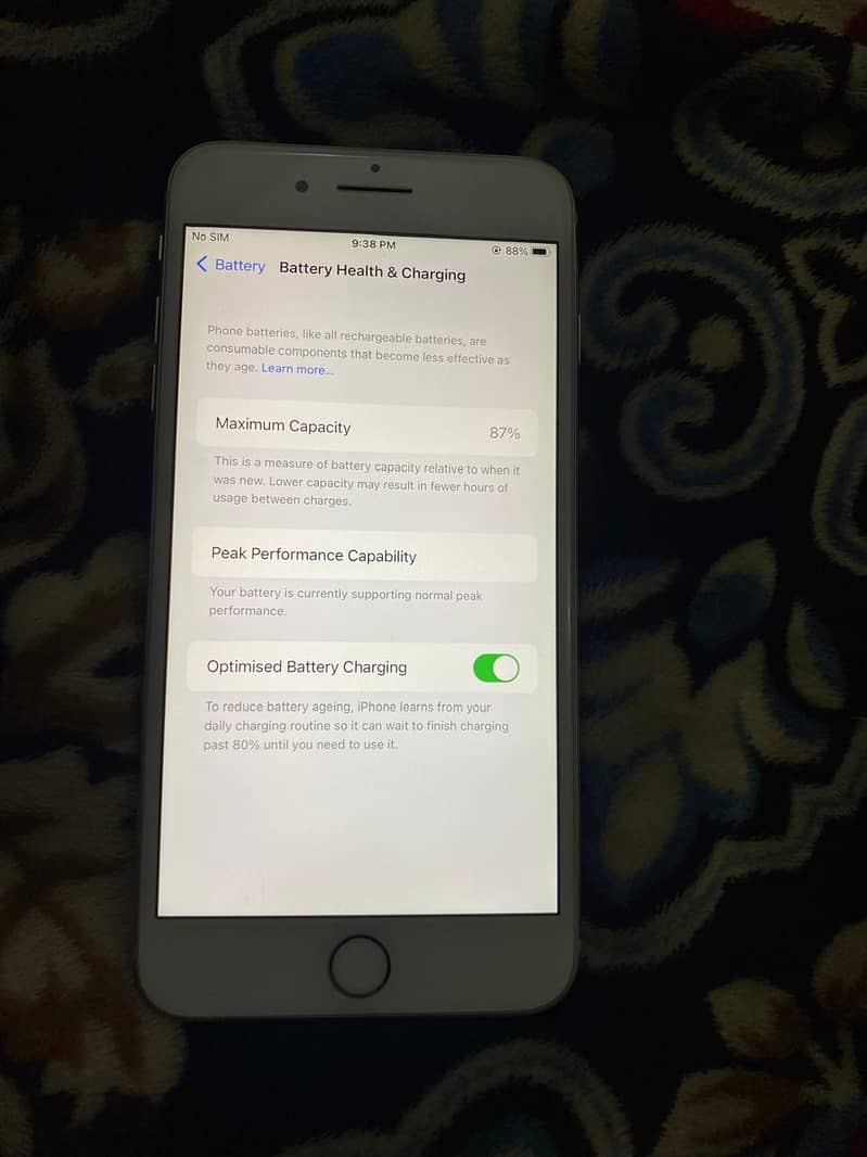 Apple iPhone 8 Plus 3
