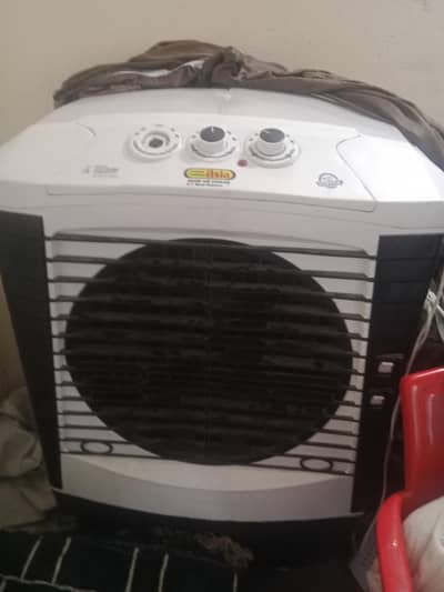 super Asia color fan used