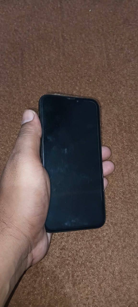 Apple iPhone X 4