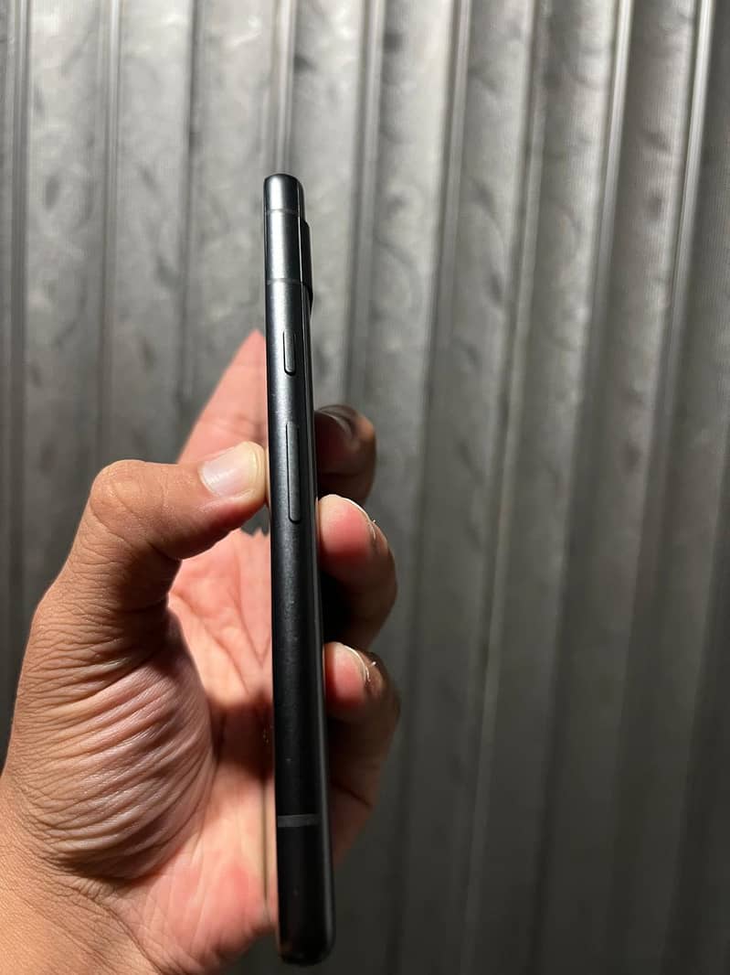 Google Pixel 7a 2