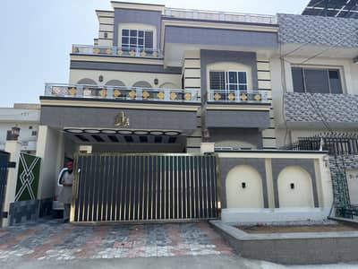 8.5 Marla (30*70) Brand New Supreme class house in i-14 one of the most beautiful location in Islamabad Demand 5 crore