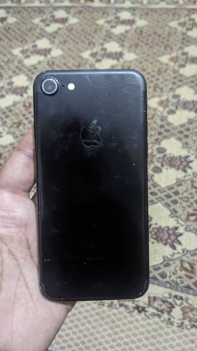 Apple iPhone 7